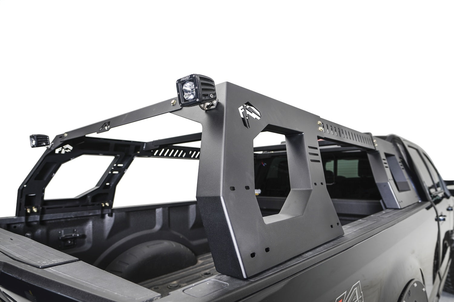 LOAD_RACK01_CLOSEUP_2.jpg
