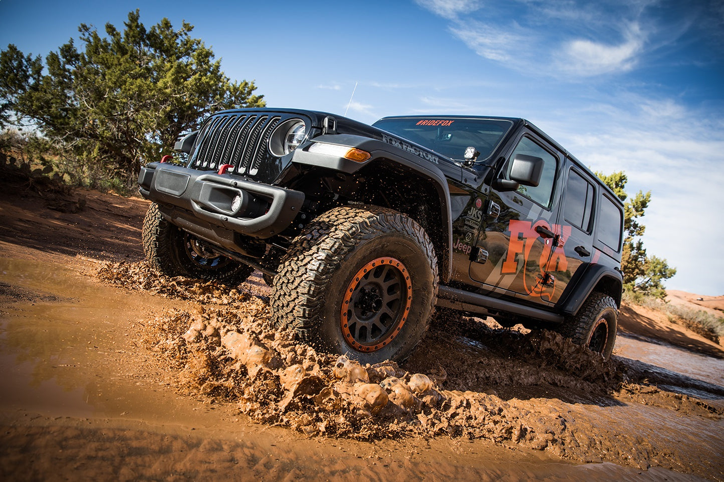 fox-stock-photo-jeep-jl-e.jpg