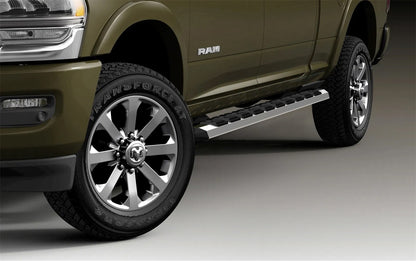 2020_Ram_2500_T3Chrome_Close.jpg