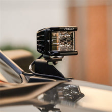 46736_20-202021_2B_20Ford_20F-150_A-Pillar_20Mounts-Lifestyle-01.jpg