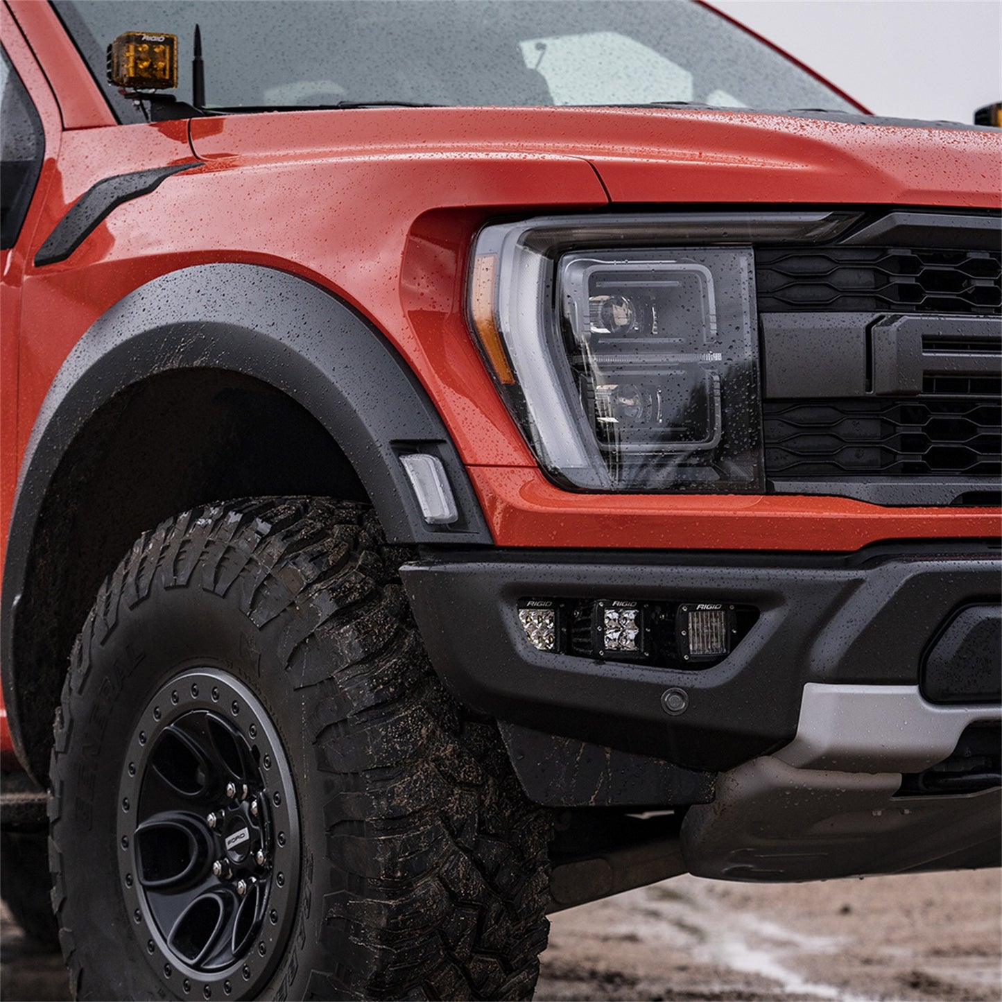 46738-2021_2B_Ford_Raptor_Triple_Fog_Light_Kit-Lifestyle-01.jpg