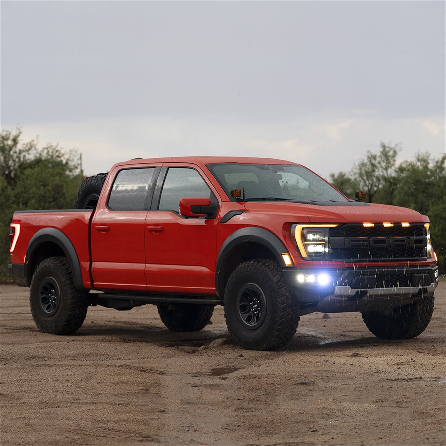 46738-2021_2B_Ford_Raptor_Triple_Fog_Light_Kit-Lifestyle-02.jpg