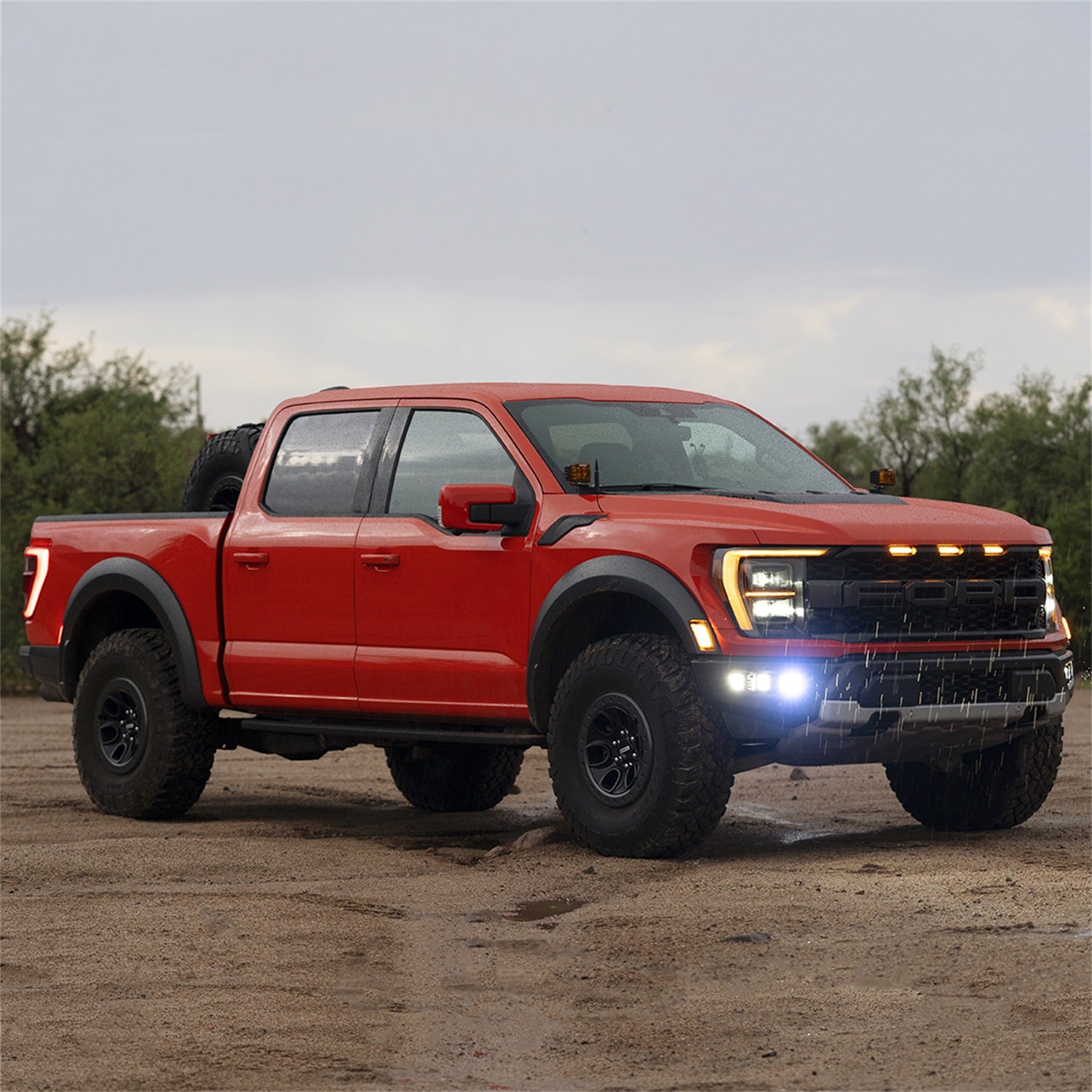 46738-2021_2B_Ford_Raptor_Triple_Fog_Light_Kit-Lifestyle-02.jpg