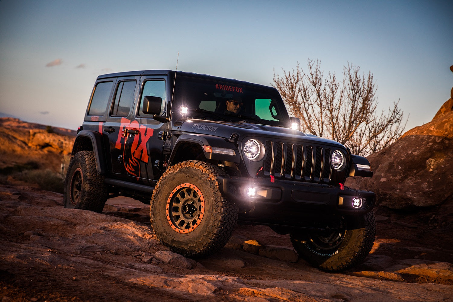 fox-stock-photo-jeep-jl-d.jpg